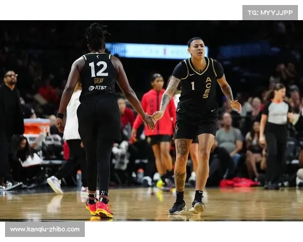WNBA全明星投票开启 斯图尔特领跑东部票选榜单 WNBA全明星投票开启 斯图尔特领跑东部票选榜单
