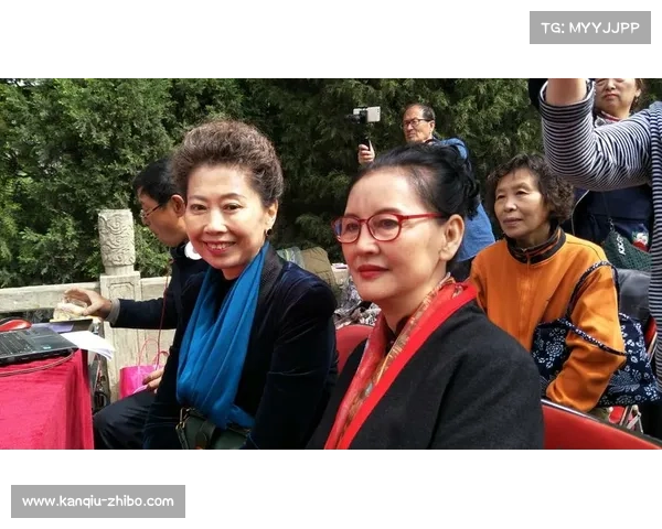 达州金钱板展演:体育精神巴蜀新韵 达州金钱板展演:体育精神巴蜀新韵